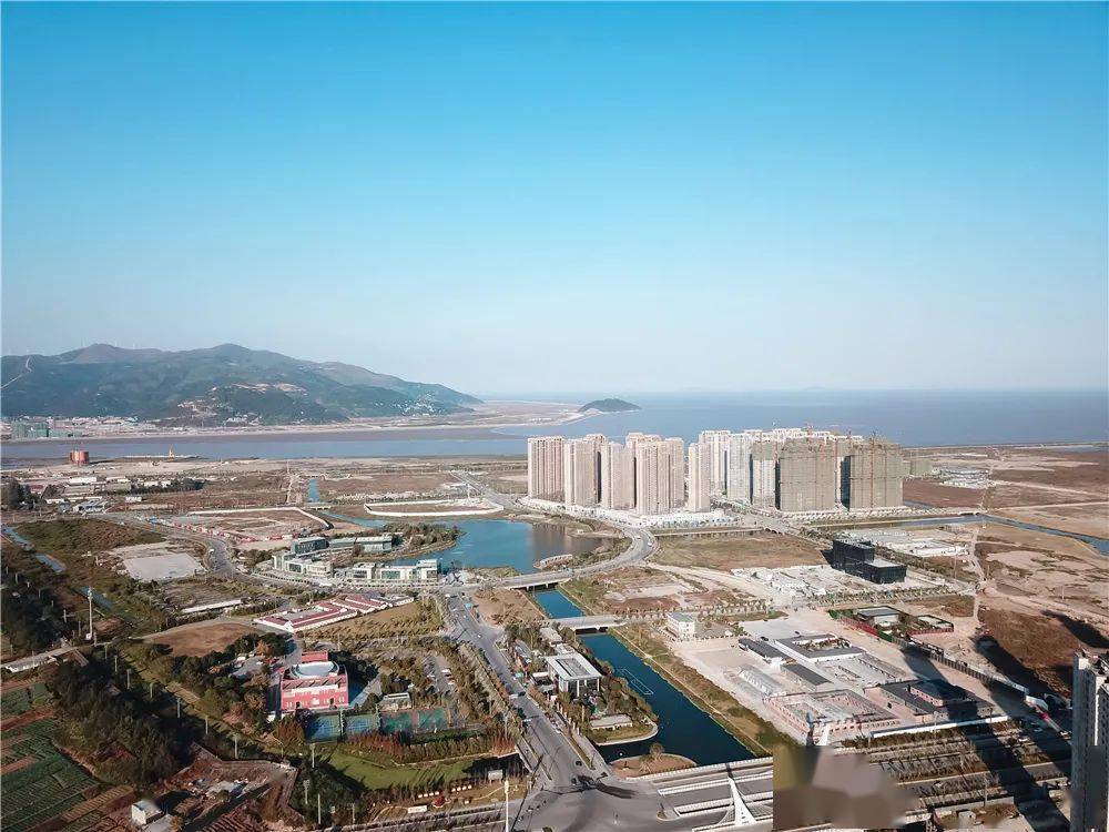 看镜头里的精彩新城龙港新城最新航拍来了