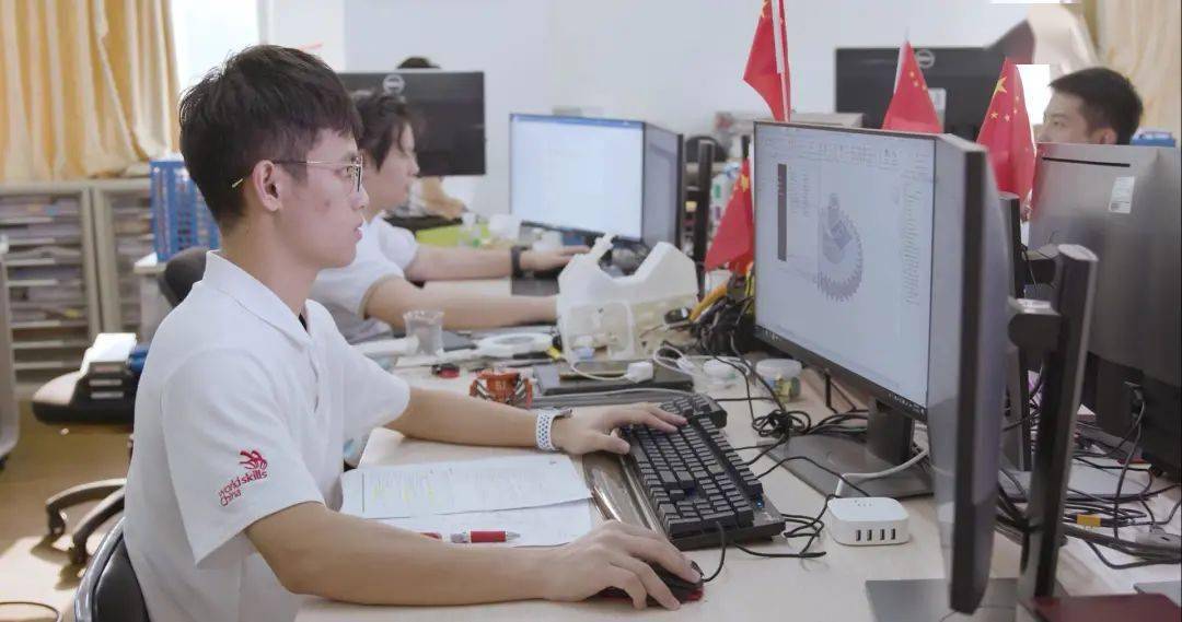 国赛热点抢先看召唤最强移动机器人来这个大赛一决高下67