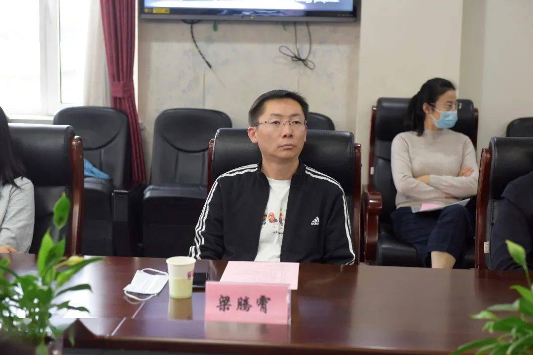 上海合作组织睦邻友好合作委员会访问东直门医院_手机搜狐网