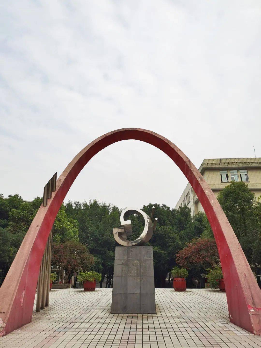 石瓦坡列文虎克大赛来猜这都是哪些校园角落