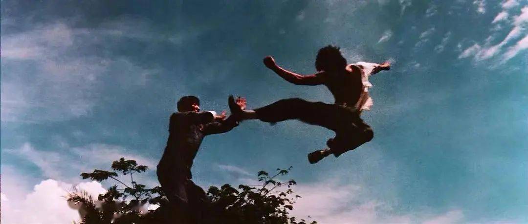 李小龙诞辰80周年,英年早逝的他留下一幕幕精彩瞬间