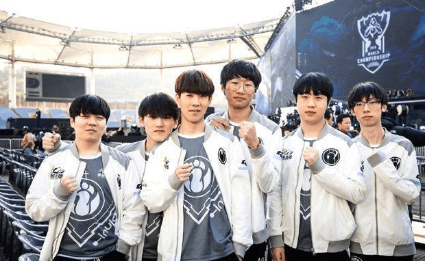 ig二队打野xun登顶韩服第一宁王彻底没戏了新动态引粉丝热议