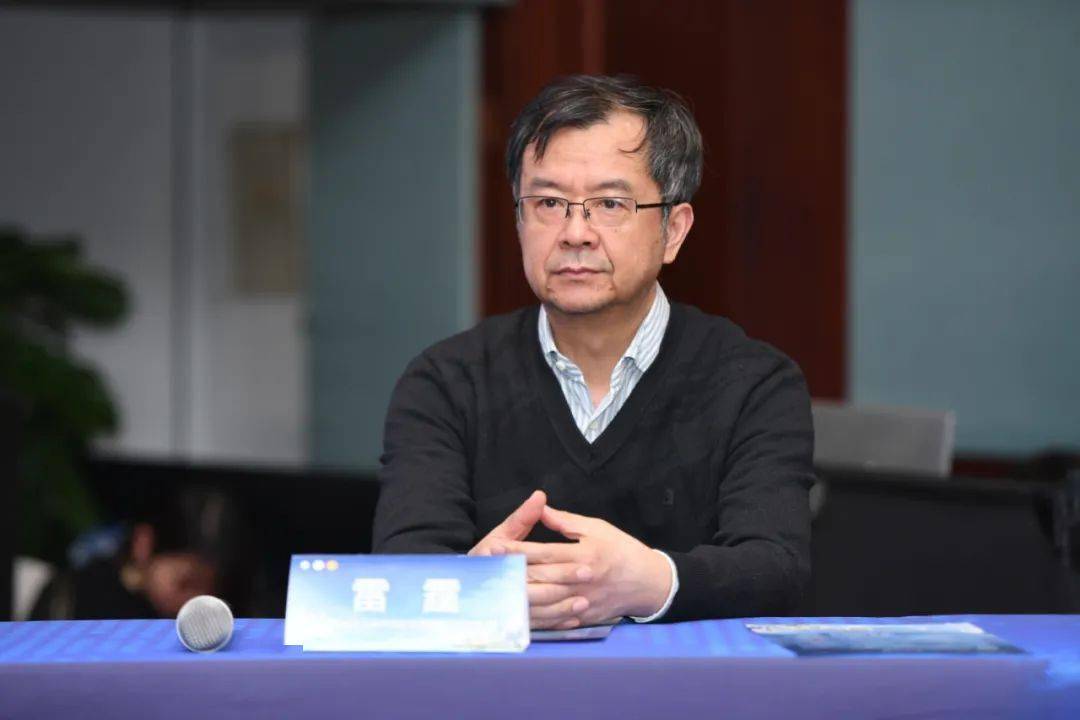 环节,由华中科技大学同济医院雷霆教授,中南大学湘雅医院刘志雄教授