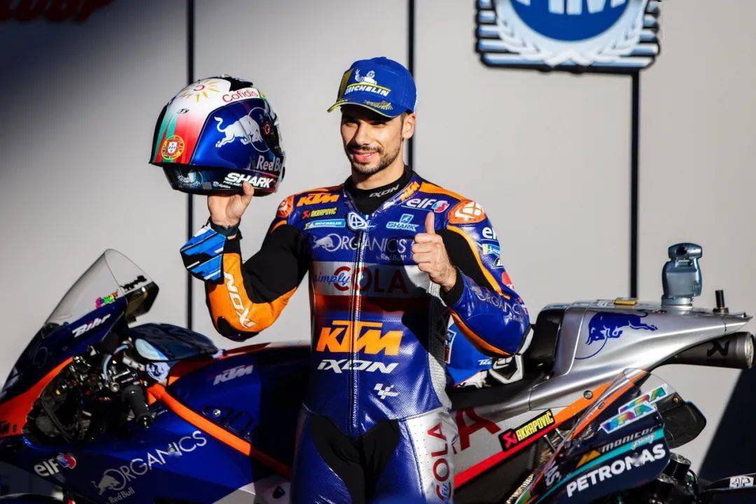 排在了第一,在此前三场比赛拿下了两站冠军的莫比戴利(franco morbid