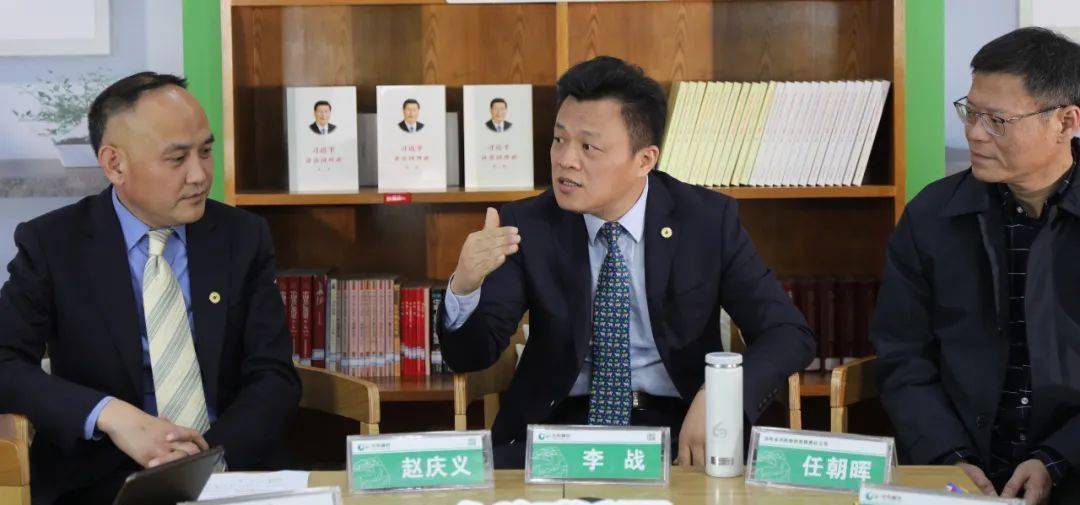 岳阳林纸 六大新意"云首秀"