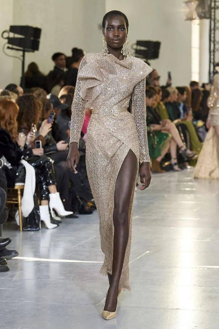 设计师eliesaab艾莉萨博一个为女人而生的男人以奢华高贵优雅迷人的