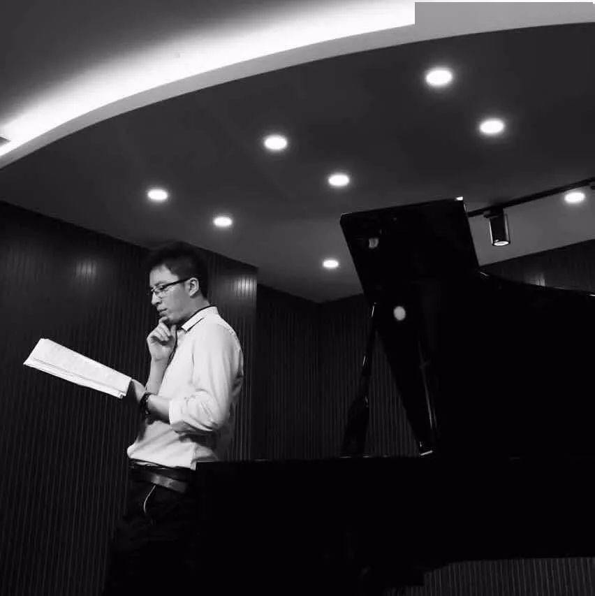 抖音网红钢琴家来鄂尔多斯啦流行改编音乐会让你的耳朵嗨翻天