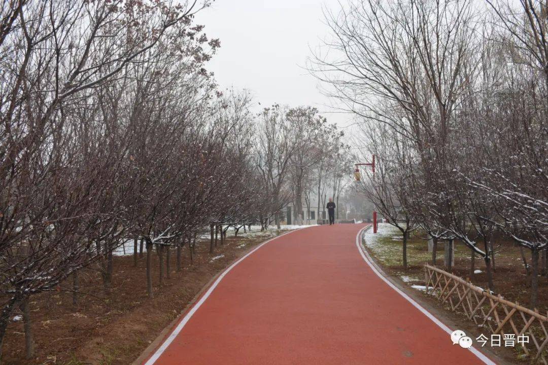 晉商公園——榆次玉湖公園——晨曦閣願我們的家鄉越來越美!