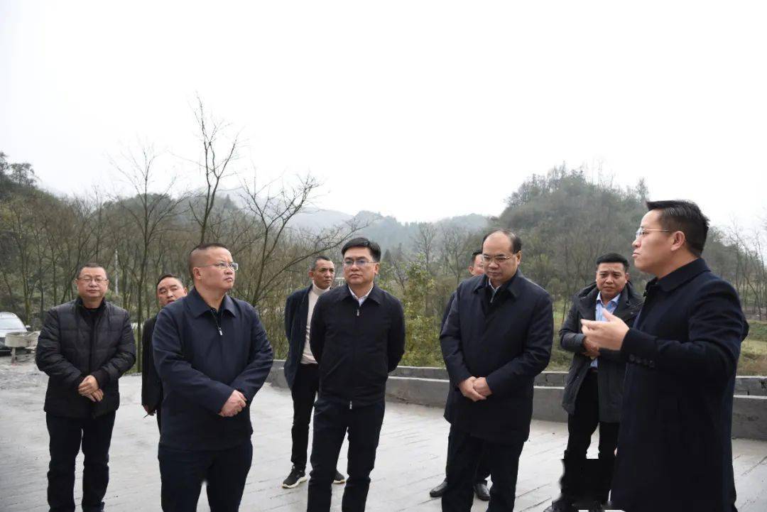 遵义市委常委,仁怀市委书记黄兴文,关岭县委书记黄波,县委副书记,县长