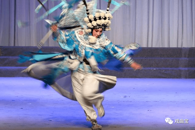 乱走可不行细数戏曲台步中的门道