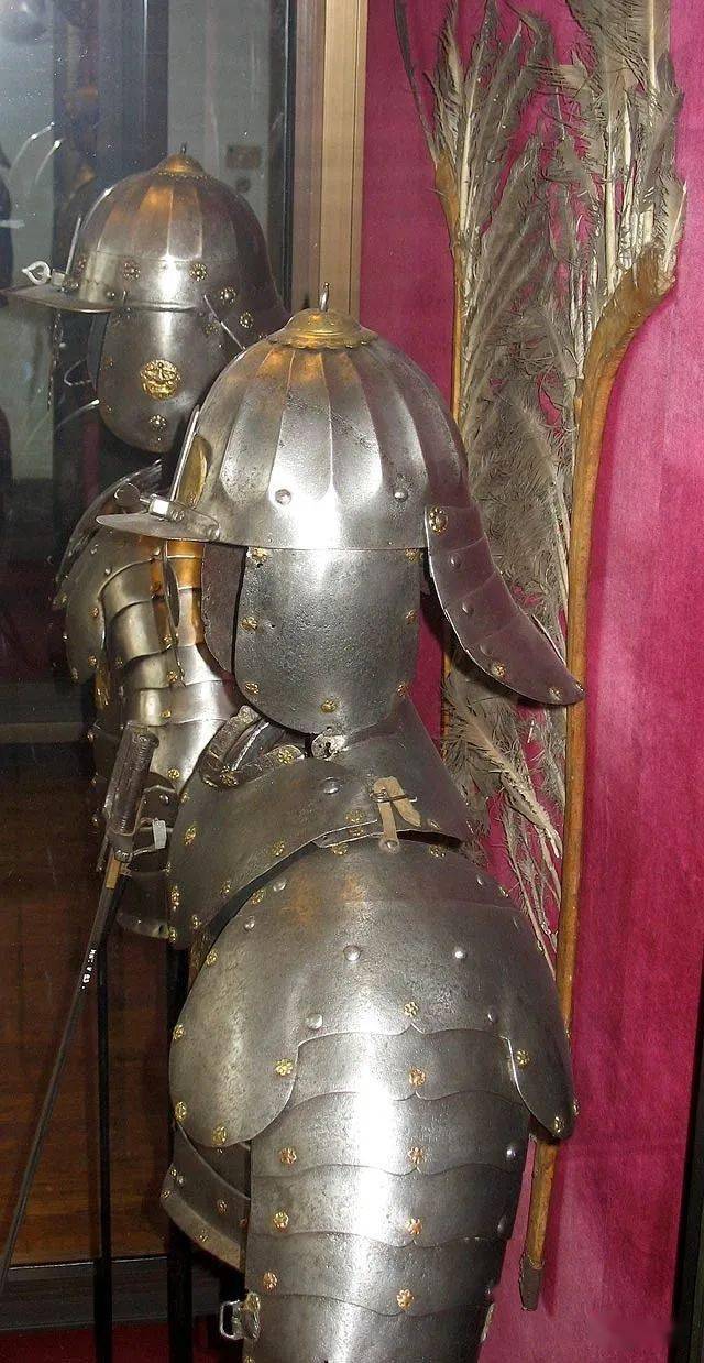波兰克拉科夫国家博物馆馆藏翼骑兵甲胄欣赏