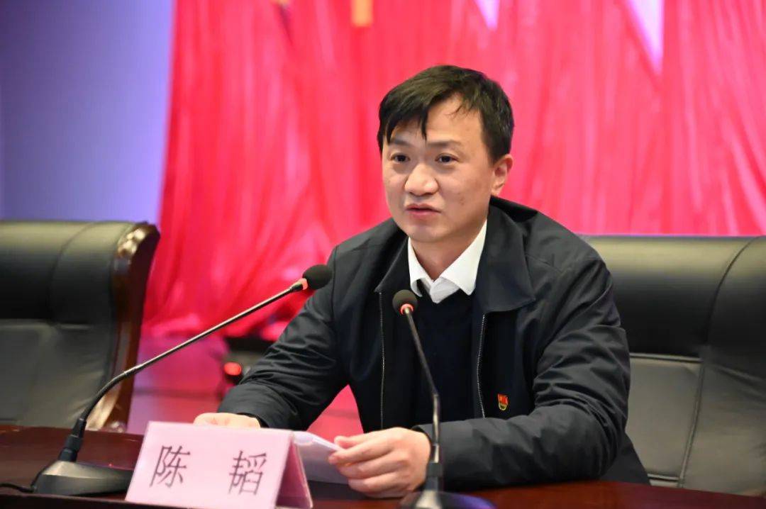 市委宣讲团在我县宣讲党的十九届五中全会精神