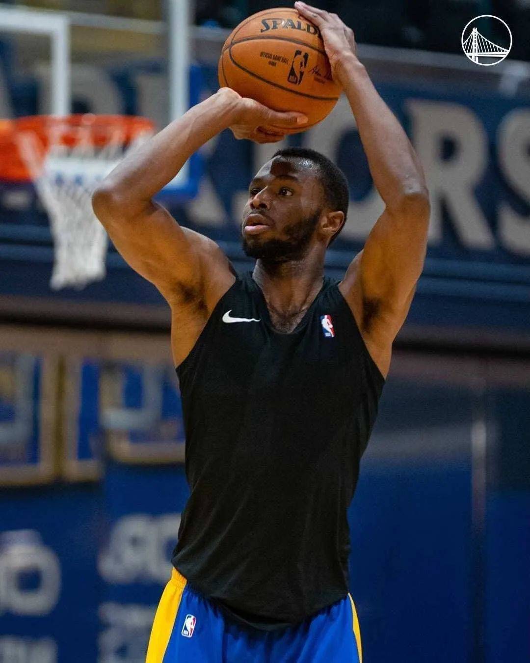 更强更壮!这样的威金斯太陌生了!_汤普森