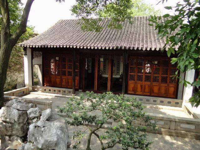 最早来耦园时,西花园部分还没有开放,因为中部住宅还有居民没有迁出