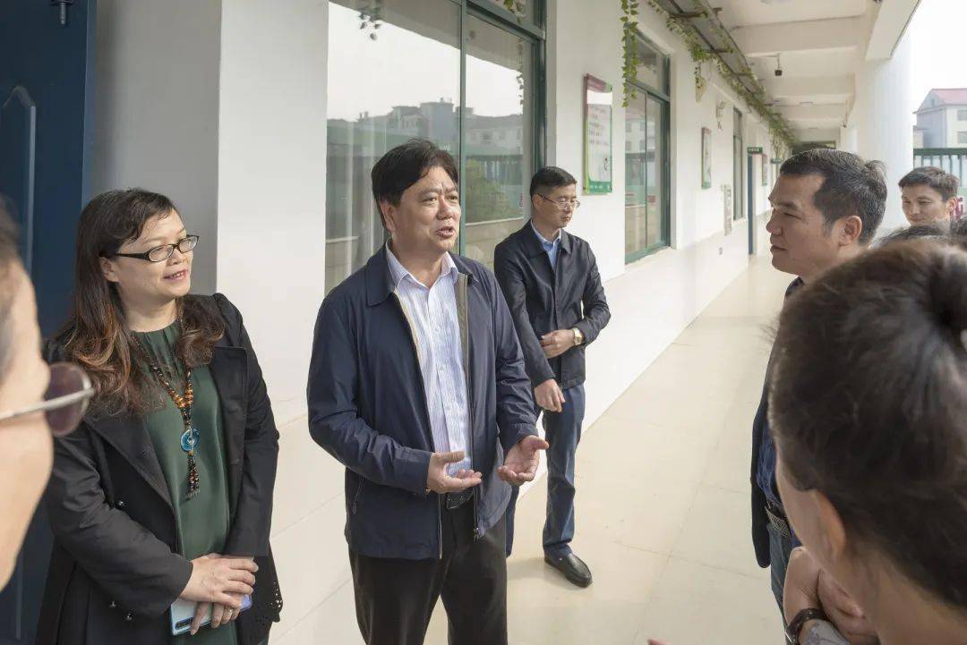 豫章师范学院发挥自身优势持续为莲花县脱贫攻坚助力加油