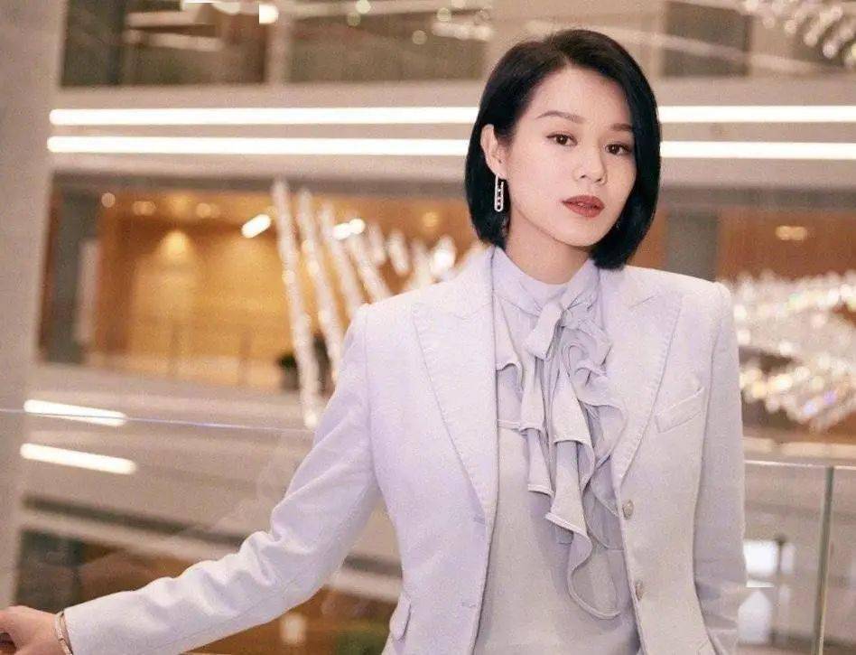 恭喜!前tvb当家花旦获《演员请就位2》冠军,用实力战胜人气实至名归