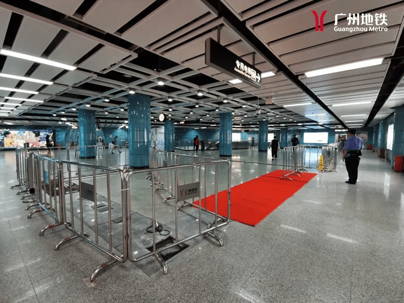 广州地铁"区庄站"站厅将进行升级改造,站内各出入口互通_施工