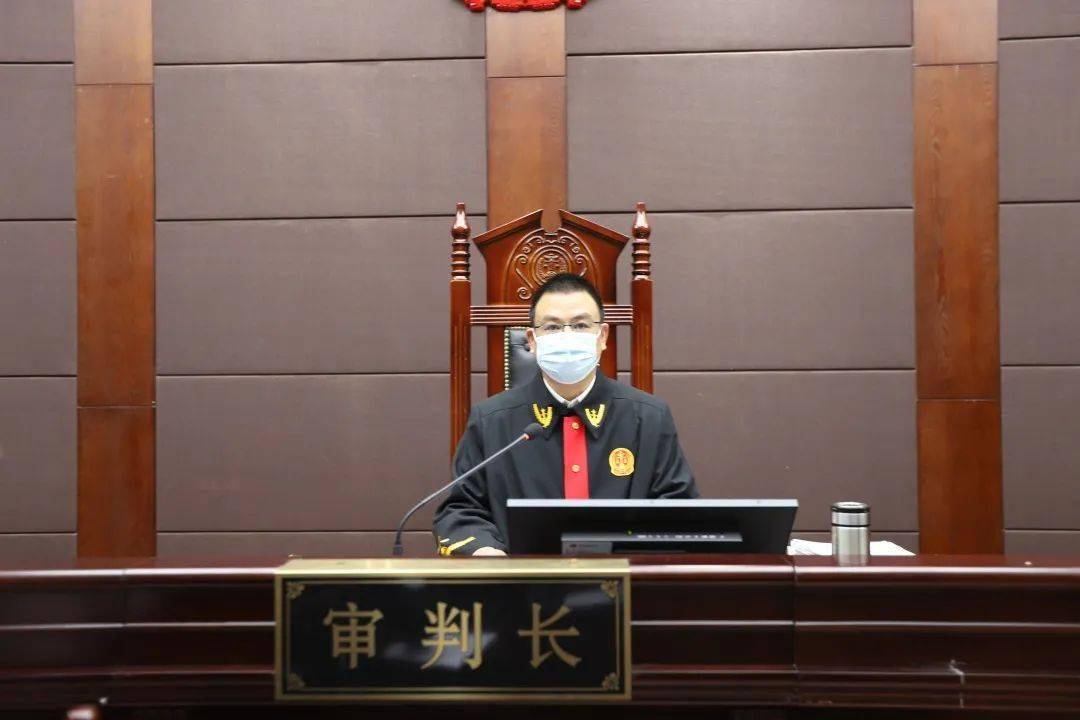 诸暨应某某受贿案法检两长全部出庭