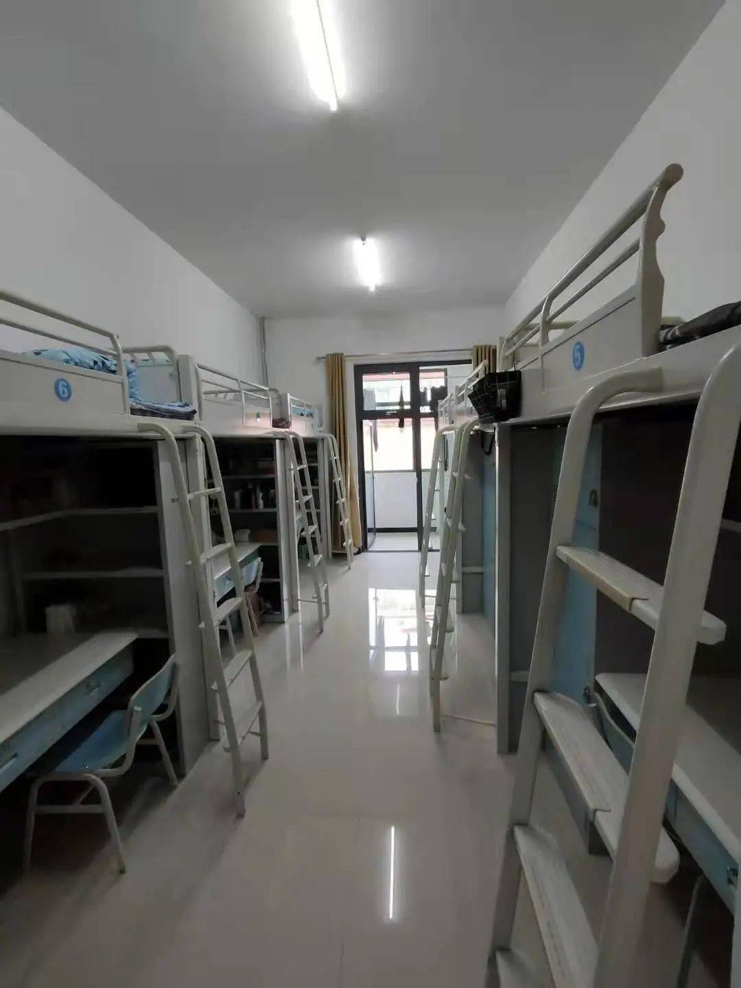 内蒙古科技大学宿舍楼图片