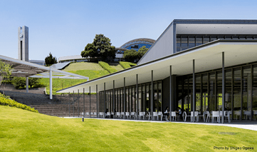 ipu环太平洋大学建校于1990年,第一个校区坐落在新西兰北帕默斯顿市