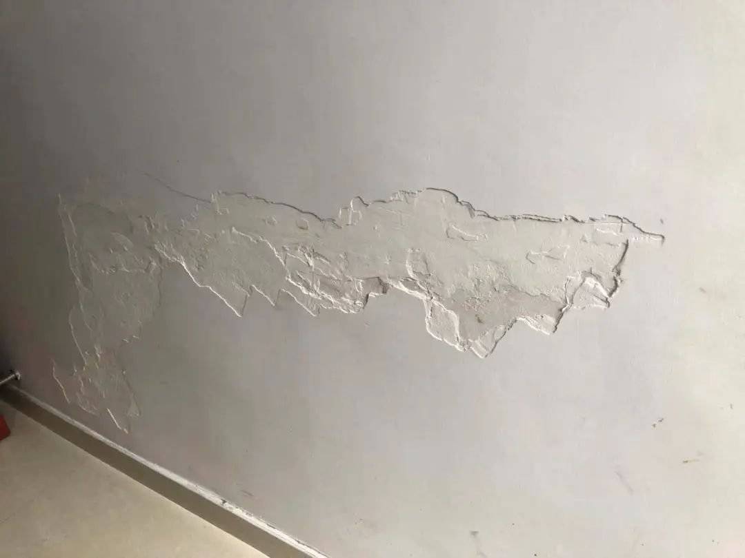 房屋渗水,外墙皮脱落……九江这个小区问题多!_居民