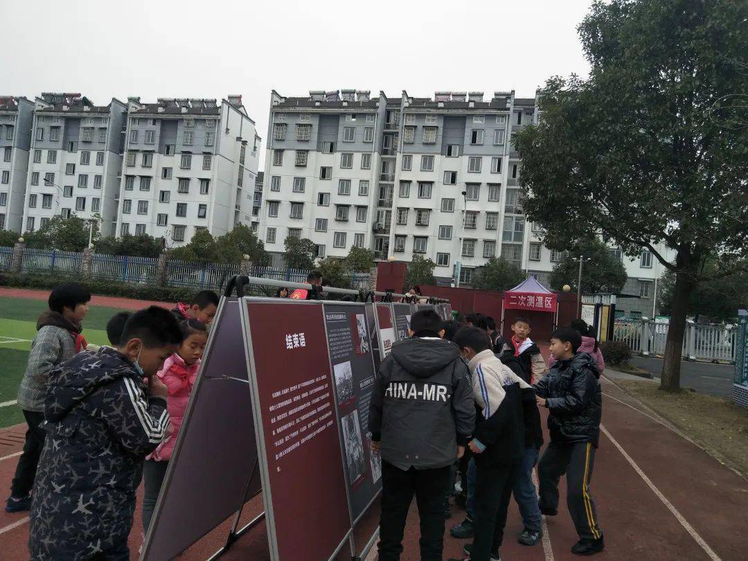 徽博送文化五进活动走进屯溪区龙山实验小学