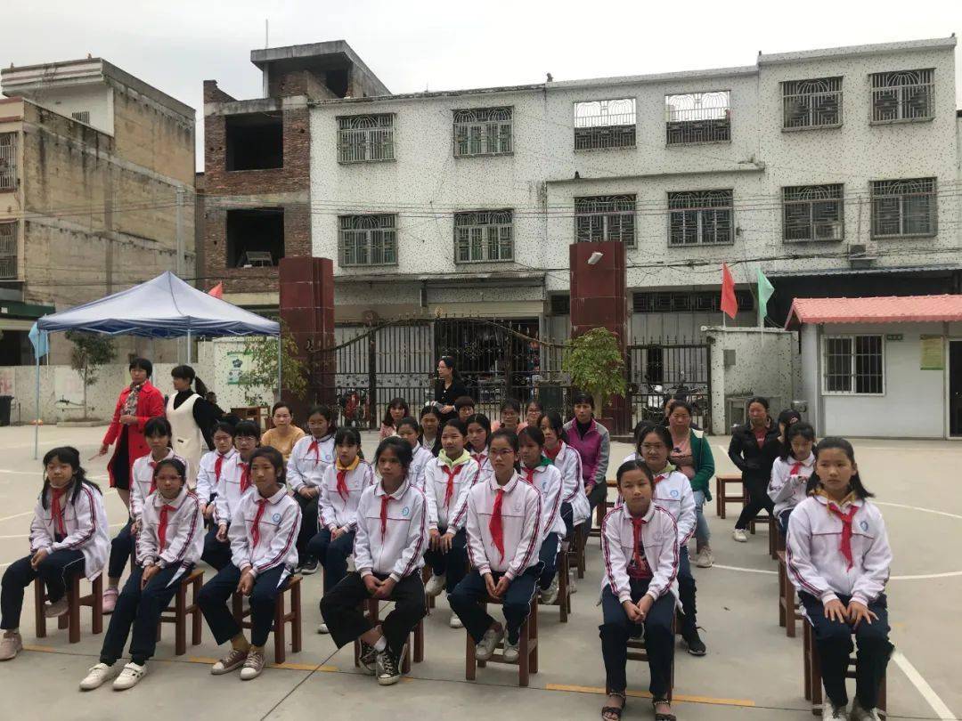 饶洋镇深入校园开展新时代文明实践系列活动