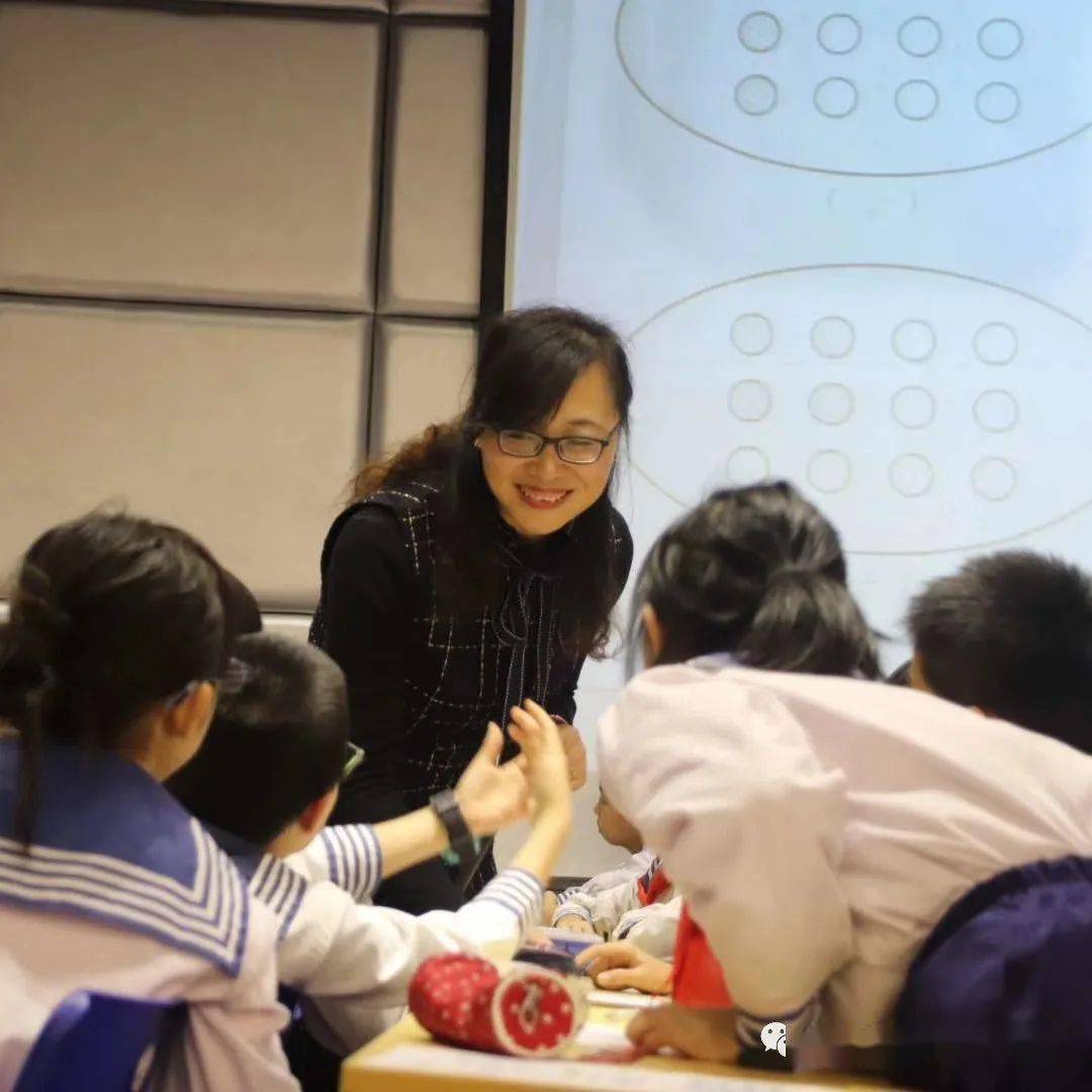 你在我心中是最美济南育秀中学小学部一二学部最美教师评选