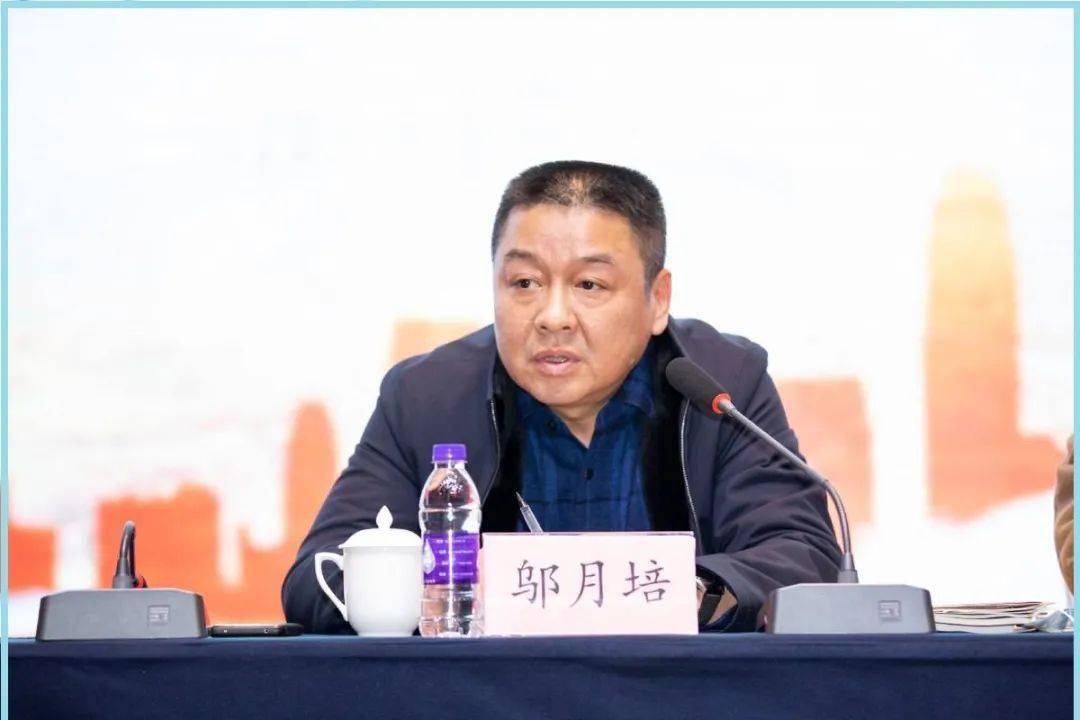 杭州市纪委副书记,监委副主任邬月培指出,清廉学校建设是一项重要