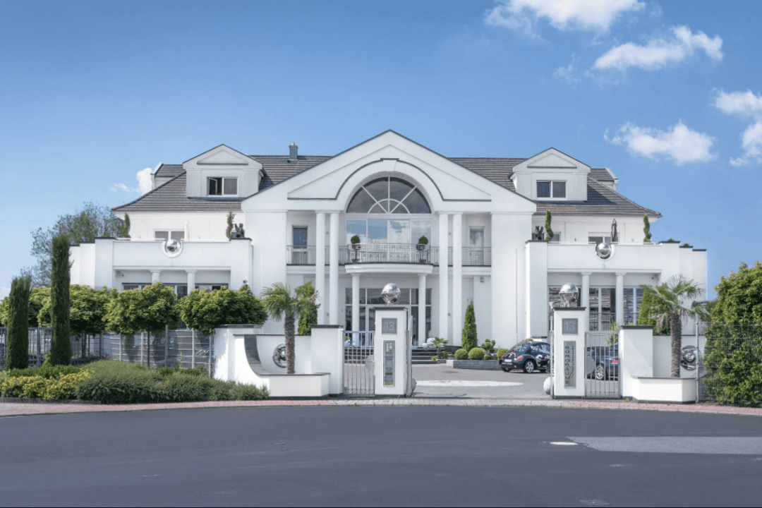 欧洲房产双核"芯" 财富增值强引擎