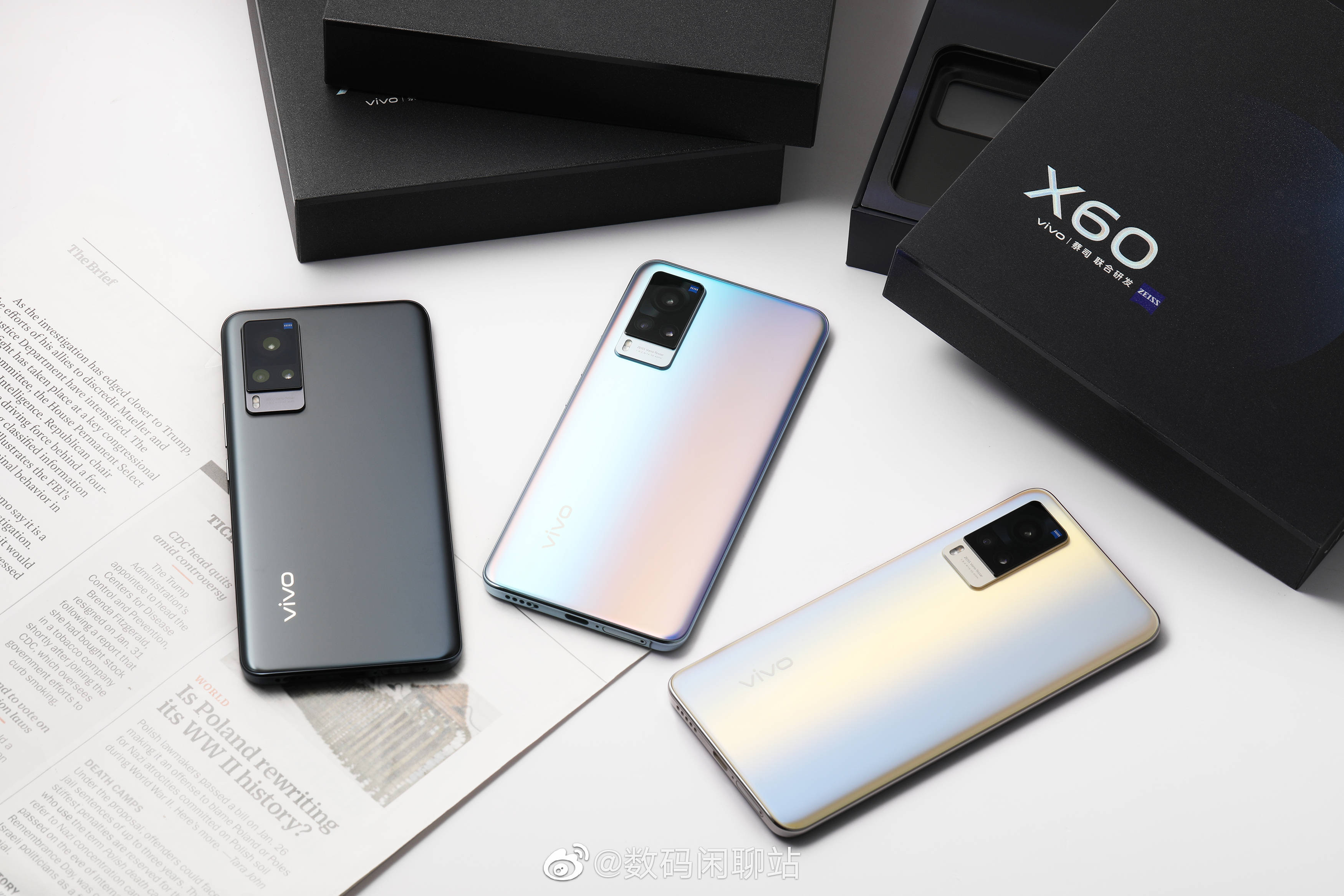 vivo x60 真机照曝光:彩色渐变,暖黄,黑色,特殊 ag 玻璃机身