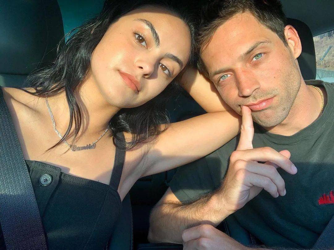 天呐卡妹camila有新男友了