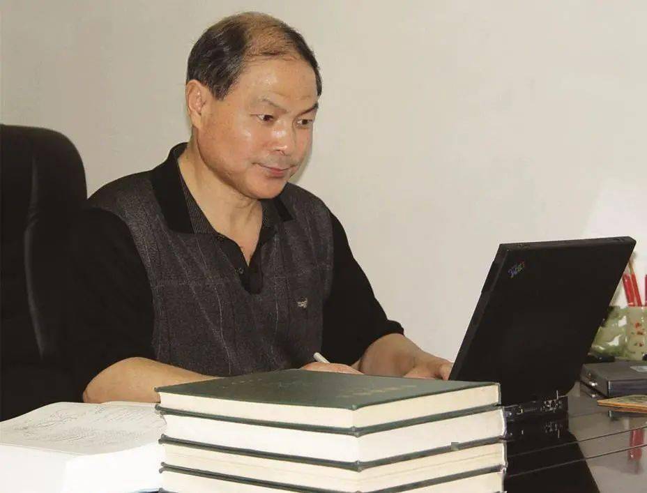 曾获"吴阶平-保罗·杨森医学药学奖"