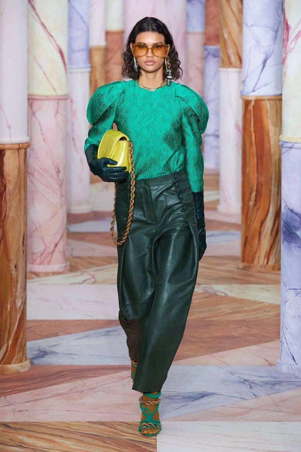 2020/2021秋冬最时尚的裤子指南