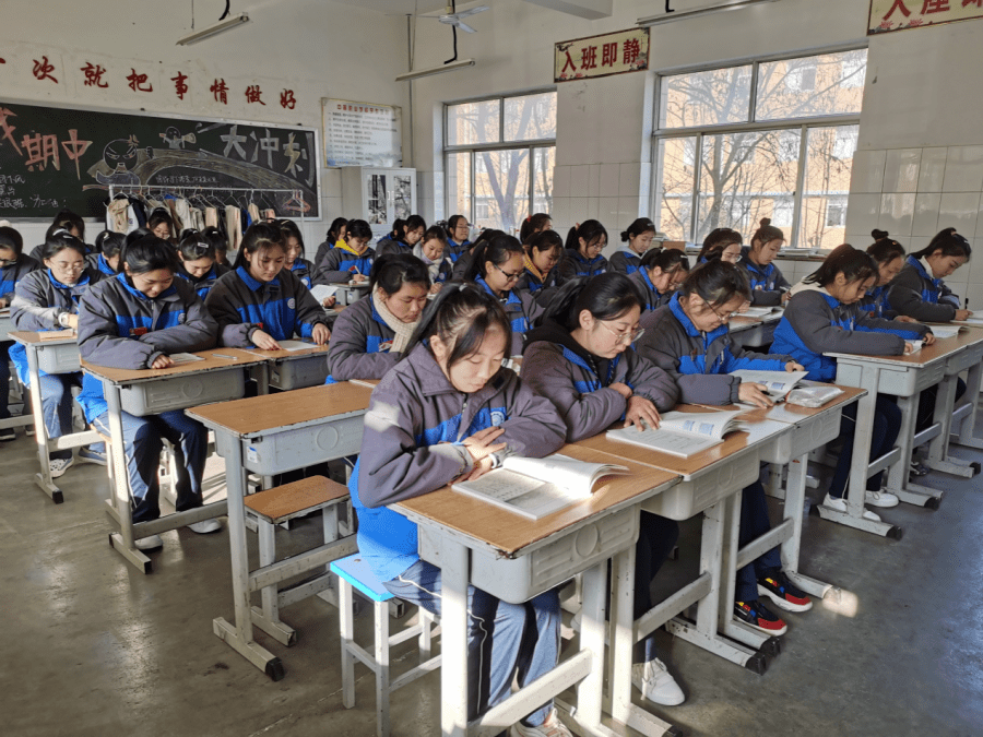 少成若天性习惯成自然历城职专开展行为习惯养成状态周活动