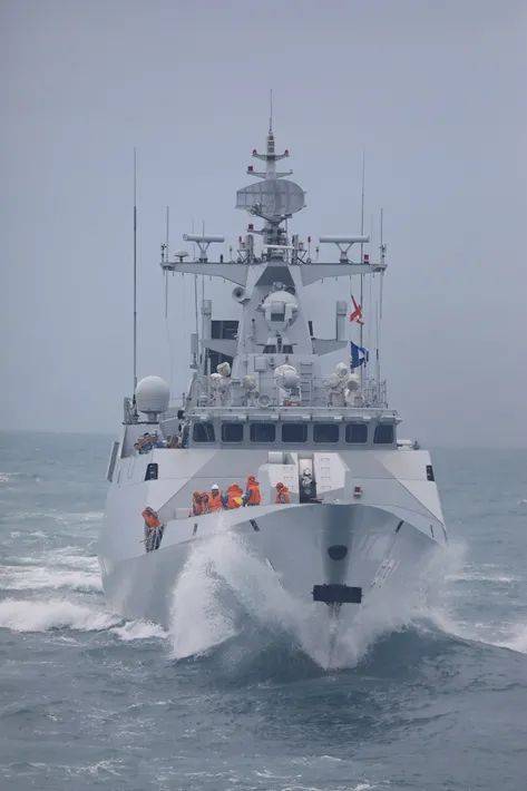 转战多个海区 这个支队训练考核实战化水平高_舰艇