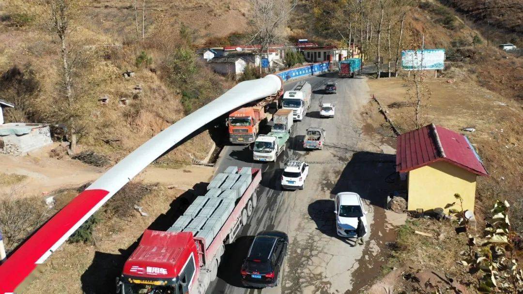 【畅通盐源】今天的拥堵是为了明天的幸福 大件运输需