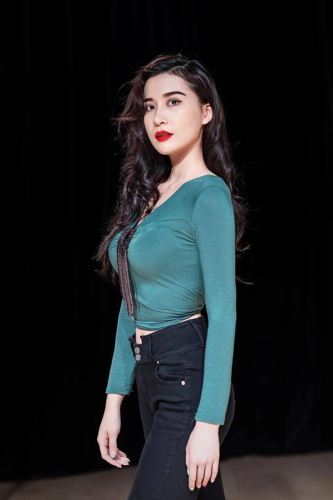 《dancing queen》陈可心 饰 donna李昊阳 饰 sam表演者:《s.o.