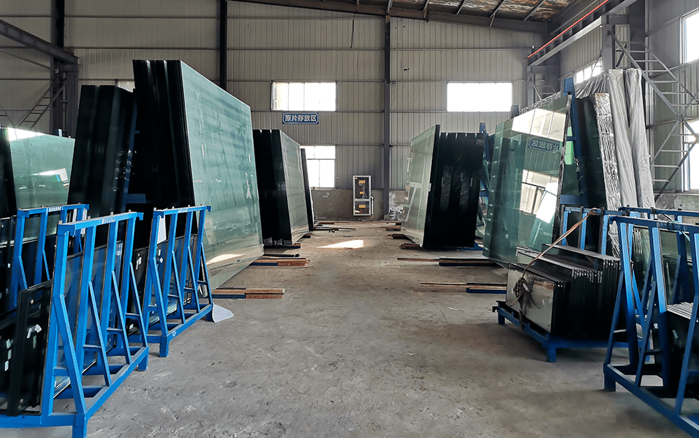 彭泽华晨钢化厂专业生产钢化玻璃夹胶玻璃中空玻璃你的玻璃请由我们