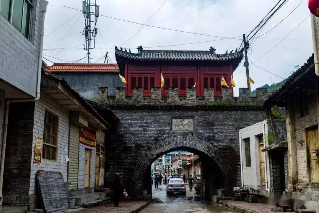 白马关廊桥康县不仅是一个不要门票的大景区,同时也是一个具有时代