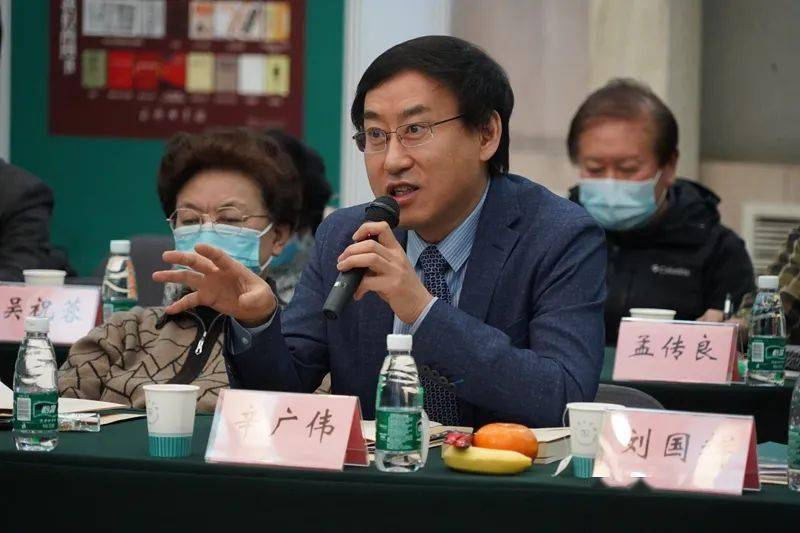 人民出版社总编辑辛广伟中国大百科全书出版社党委书记,社长刘国辉