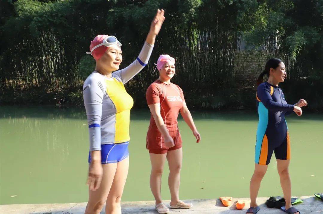 佩服昨天在三角沱竟看到这样一群人