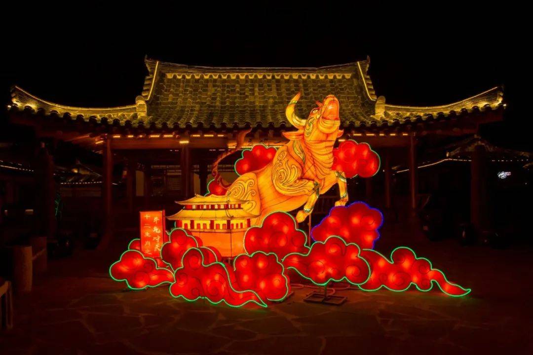 珲春防川村首届彩灯节坐稳朋友圈c位!