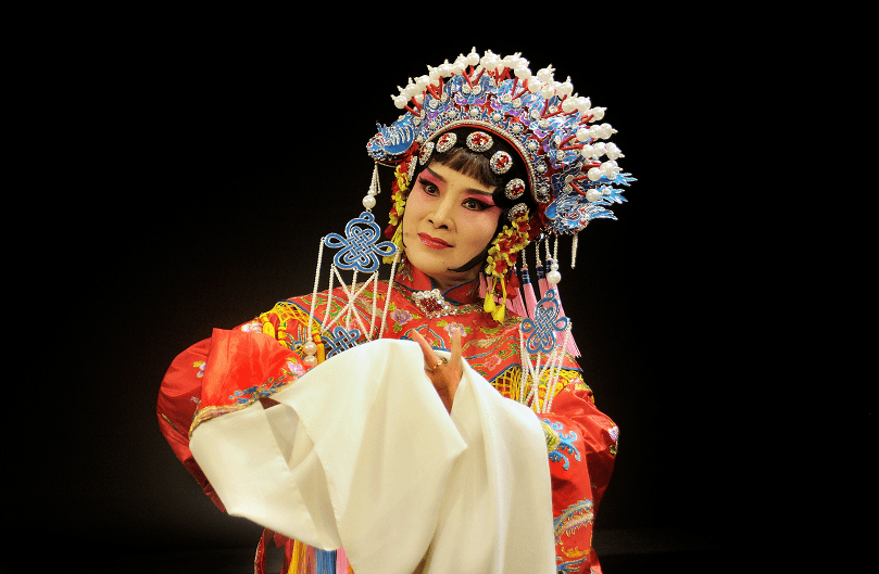 访名角→"花鼓皇后"李春华!