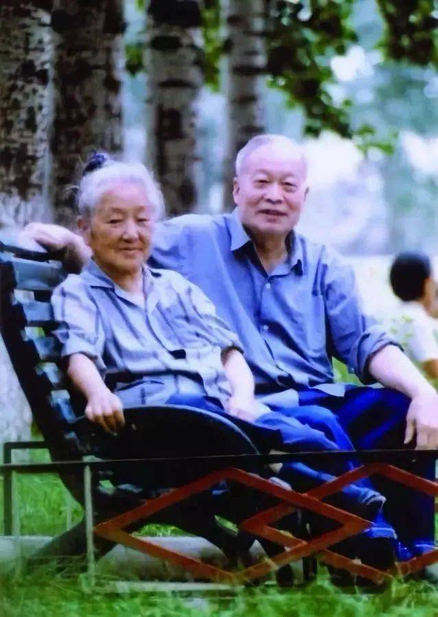 致敬理想生活人物志中国的居里夫妇钱三强何泽慧