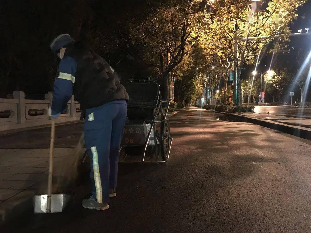 凌晨3点,4点起床工作是什么样的体验?