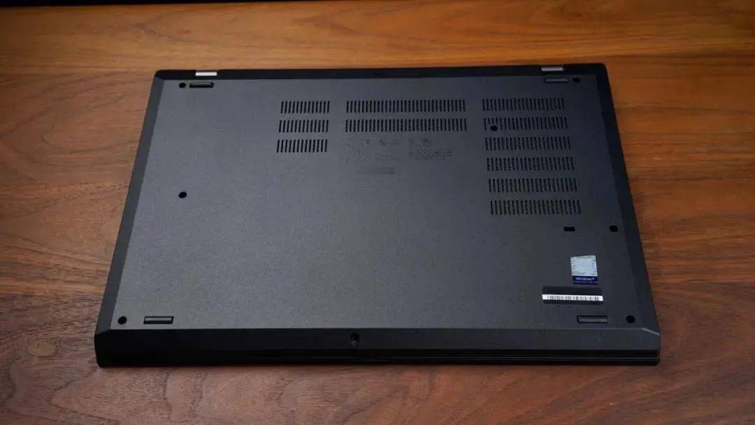 专业创意图形工作站——thinkpad p15v开箱及评测