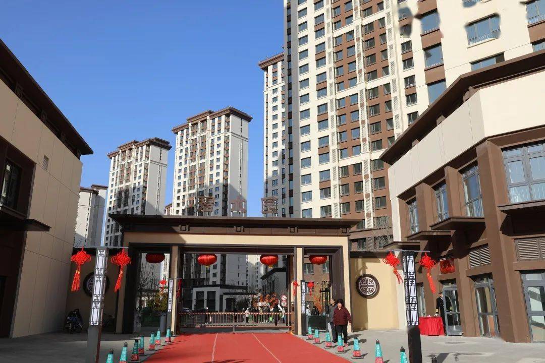 12月23日8时,在葛沽镇定向安置房办理入住现场,碧水园,绿水园安置房的