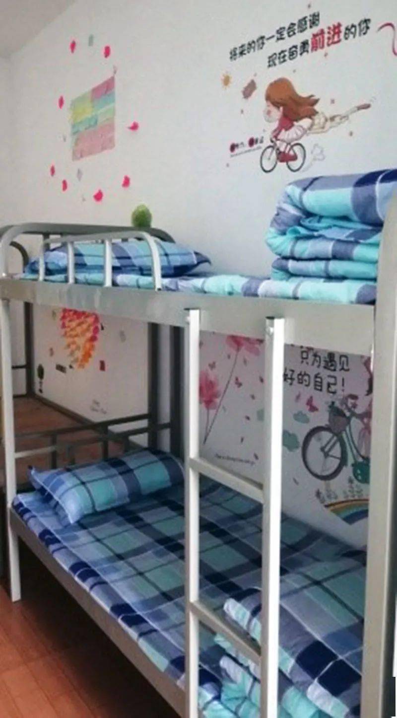苍南县嘉禾中学寝室图片