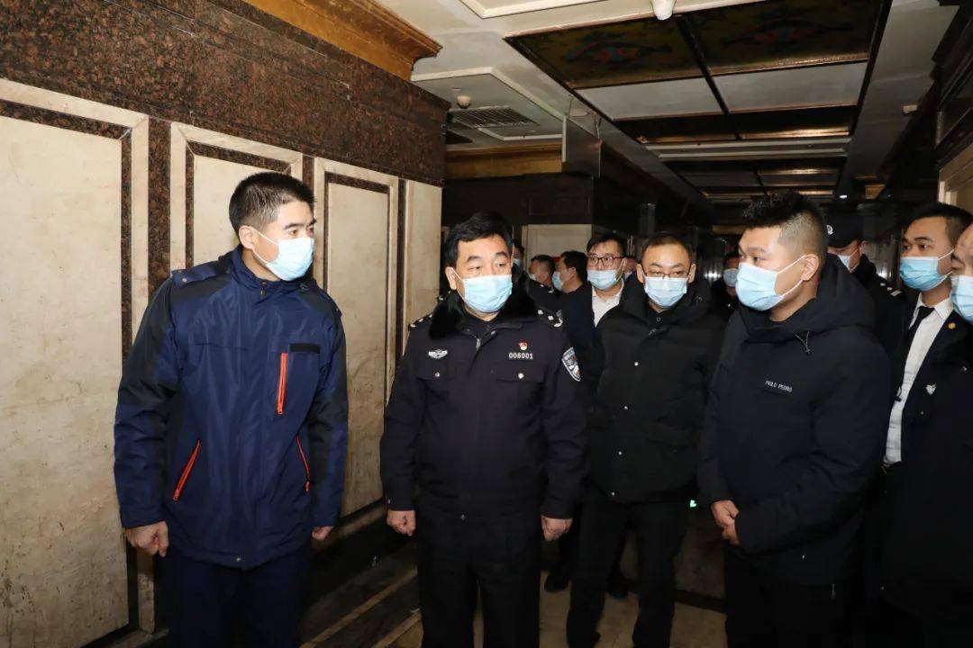 广泛参与,期间,郑州市委常委,政法委书记于东辉,郑州市副市长,公安局
